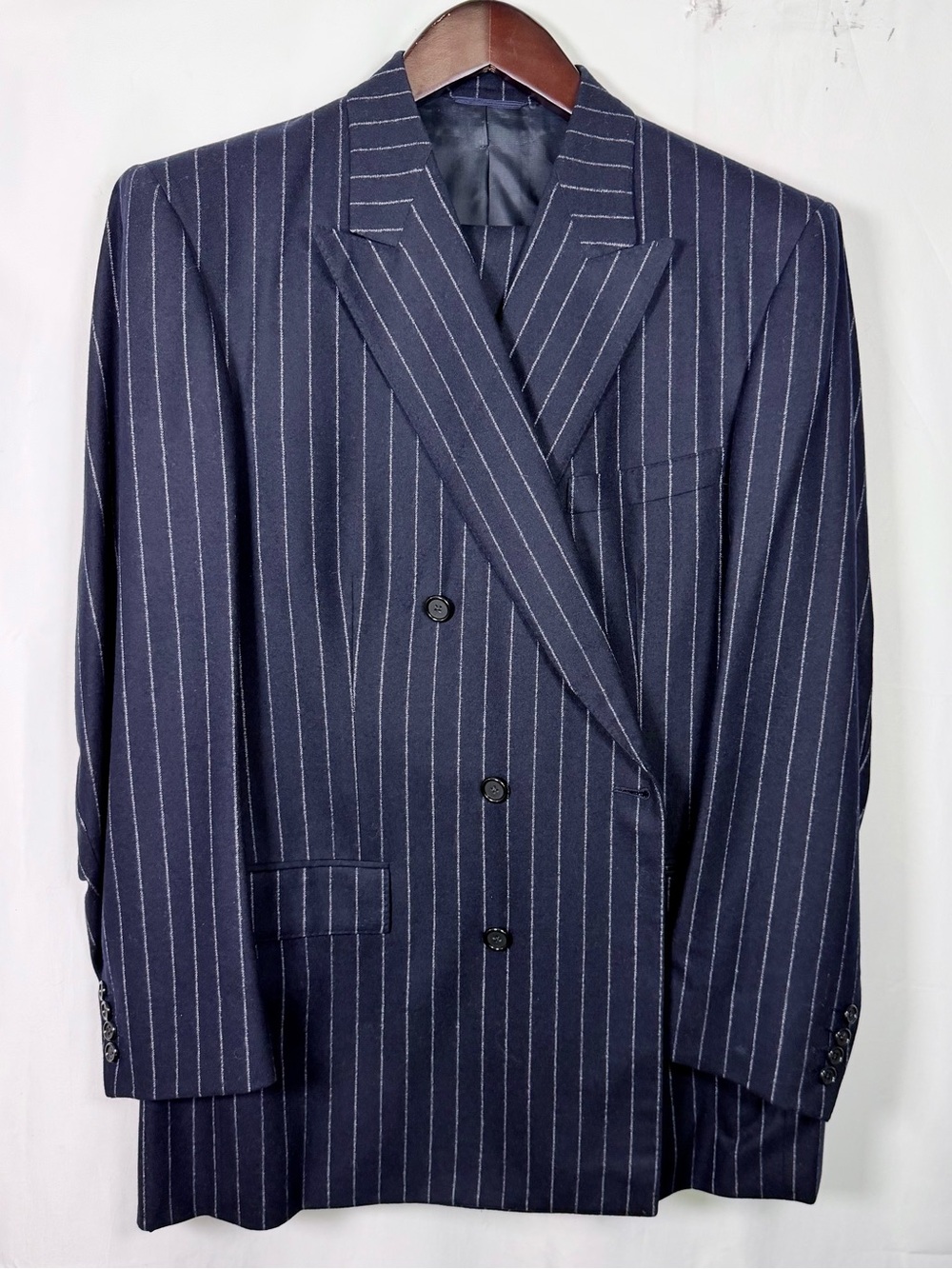 Vintage 2001 Navy Blue Pinstripe Double Breasted Suit 46L